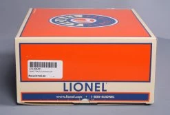 Lionel 6-28451 O-27 Track Cleaning Car, Christmas -Bachmann Store 20190903 134758 C4 Trainz 4343063 STILL 00