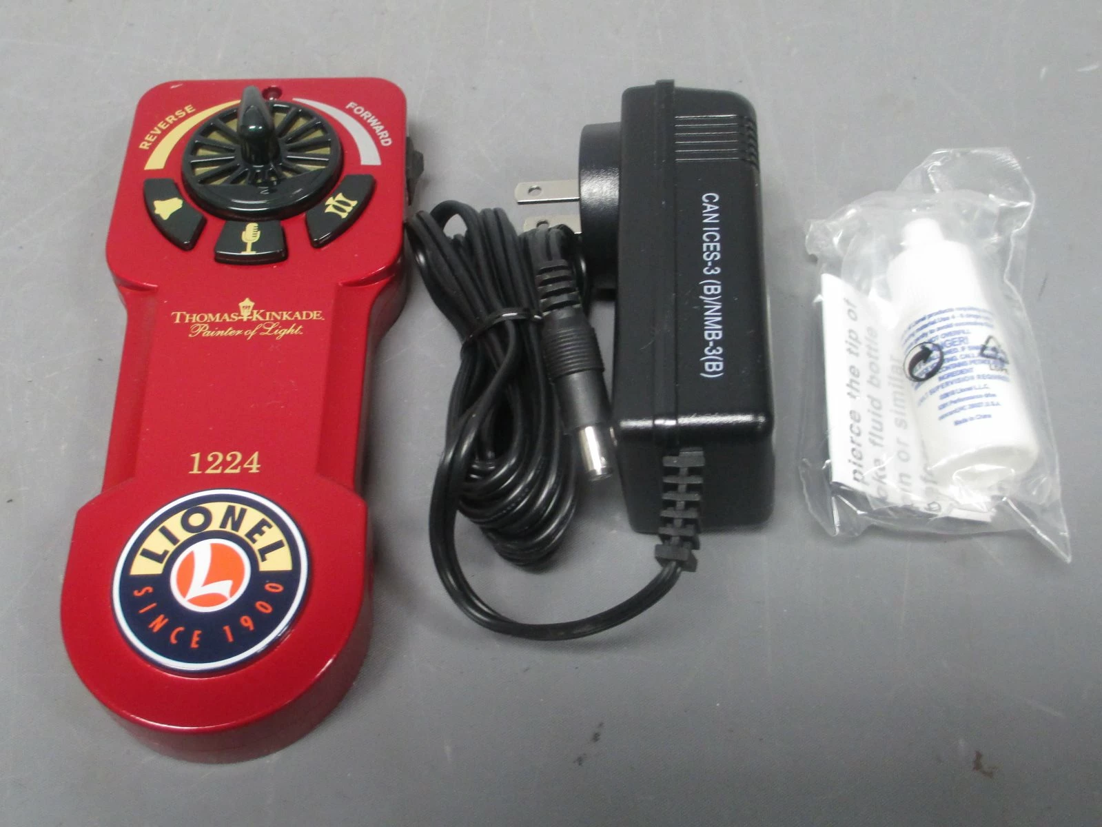 Lionel 1823040 Thomas Kinkade Christmas LionChief O Gauge Train Set W/ Bluetooth 7 Lionel 1823040 Thomas Kinkade Christmas LionChief O Gauge Train Set W/ Bluetooth - Image 5