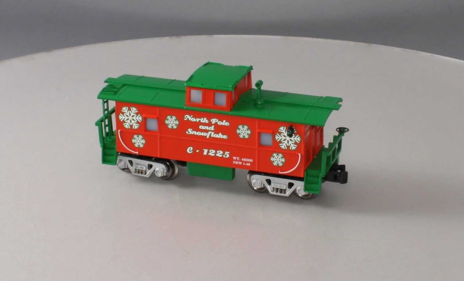 RMT 96950 O Christmas Caboose With Operating Marker Lights 9 RMT 96950 O Christmas Caboose With Operating Marker Lights - Image 7