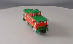 RMT 96950 O Christmas Caboose With Operating Marker Lights 21 RMT 96950 O Christmas Caboose With Operating Marker Lights -Bachmann Store 20201002 074551 C1 Trainz 4539276 06