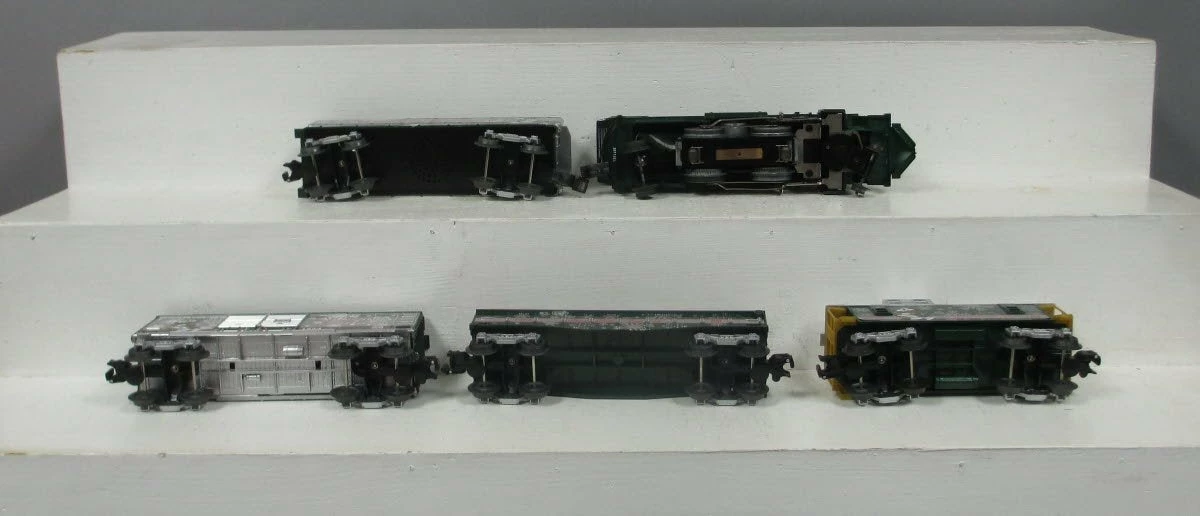 Lionel 6-30205 O Gauge Silver Bells Christmas LionChief Steam Train Set 7 Lionel 6-30205 O Gauge Silver Bells Christmas LionChief Steam Train Set - Image 5