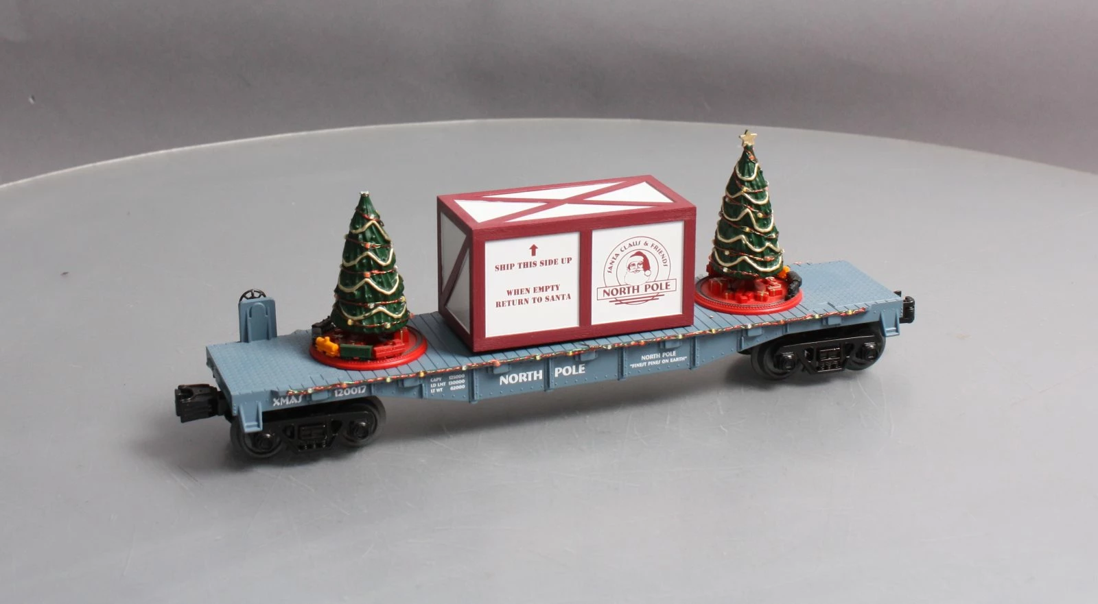 MTH 30-76681 O North Pole Flatcar With Lighted Christmas Trees 8 MTH 30-76681 O North Pole Flatcar With Lighted Christmas Trees - Image 6