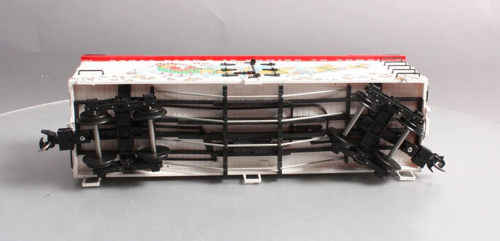 USA Trains R13022 G 2004 Christmas Refrigerator Car - Metals Wheels EX/Box 13 USA Trains R13022 G 2004 Christmas Refrigerator Car - Metals Wheels EX/Box - Image 11