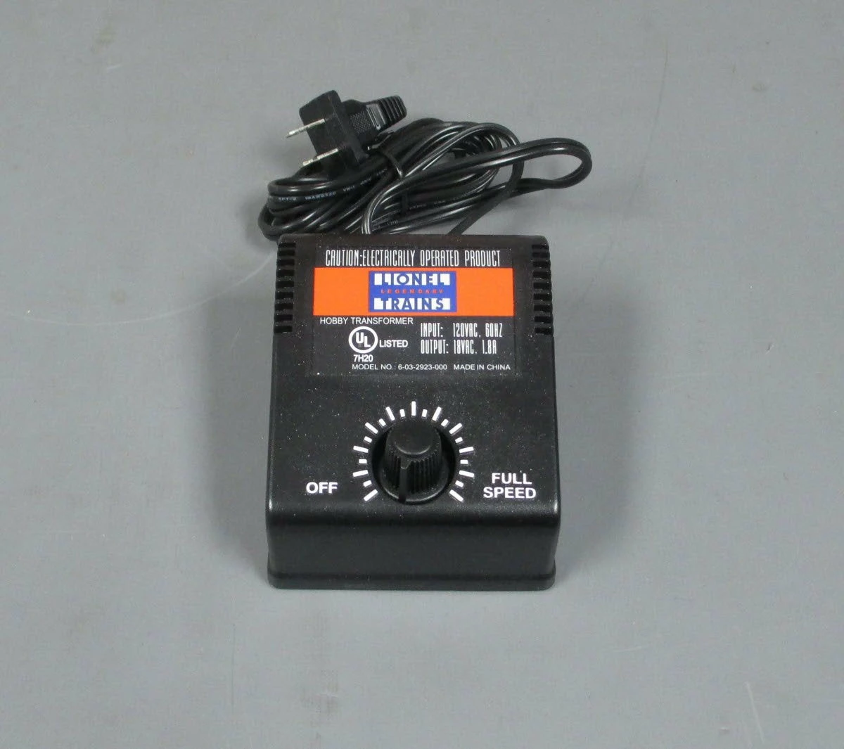 Lionel 6-21945 O Gauge Christmas Trolley EX/Box 9 Lionel 6-21945 O Gauge Christmas Trolley EX/Box - Image 7