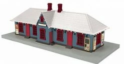 MTH 30-90525 O North Pole Country Passenger Station W/Operating Christmas Lights