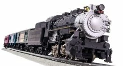Lionel 6-81395 O Gauge Thomas Kinkade Christmas LionChief Steam Train Set