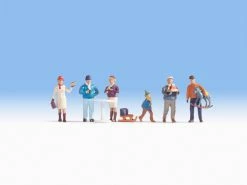 Noch 15926 HO Christmas Market & Accessories Figures (Set Of 6)