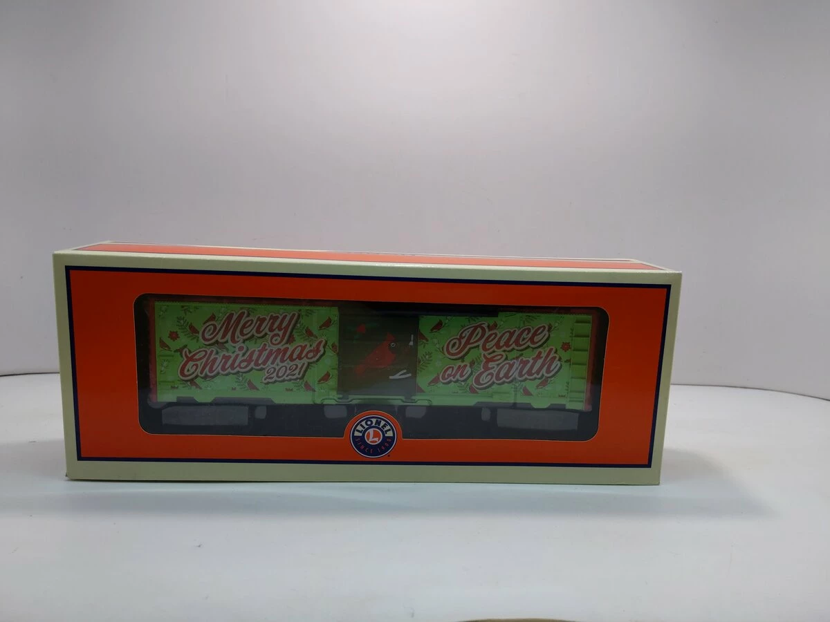 Lionel 2128190 O 2021 Christmas Boxcar 3 Lionel 2128190 O 2021 Christmas Boxcar