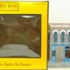 MTH 30-90104 Christmas Store Corner Bldng. W/Blinking Window Sign -Bachmann Store c2 001 aacb1b34 2f4d 4561 a365 702ed3b54bb4